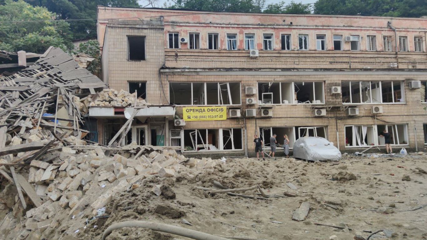 Масований удар по центру Одеси — як це було 2 роки тому