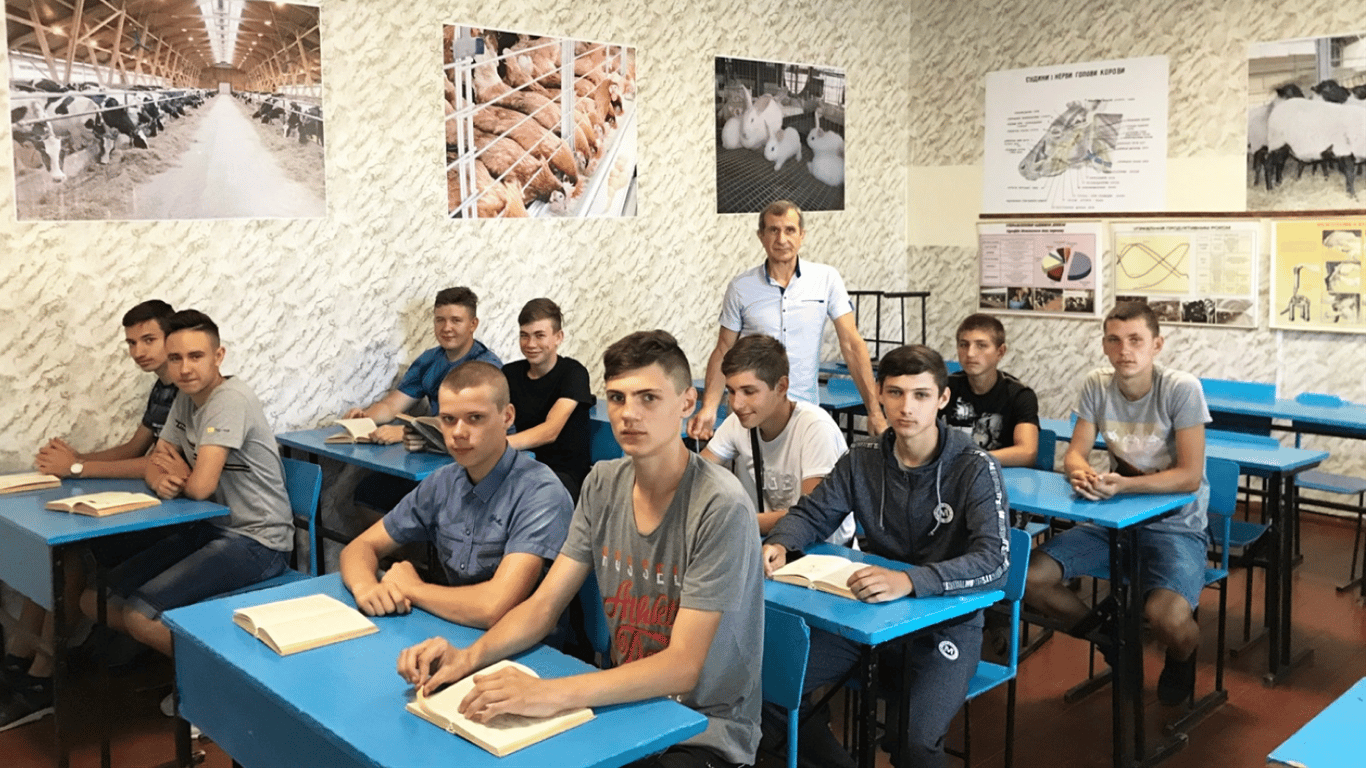 Навчання в ПТУ — коли це надає право на відстрочку