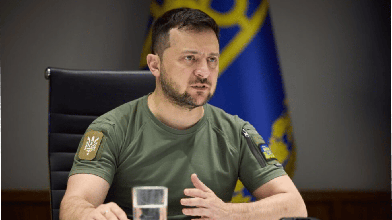 Зеленский отреагировал на ночные обстрелы на фоне переговоров с РФ