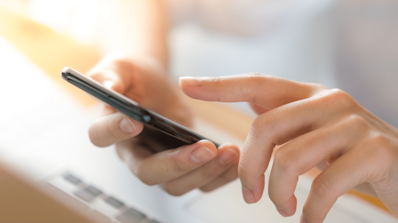 How Android Smartphones 'Slow Down' Due to Old SMS Messages