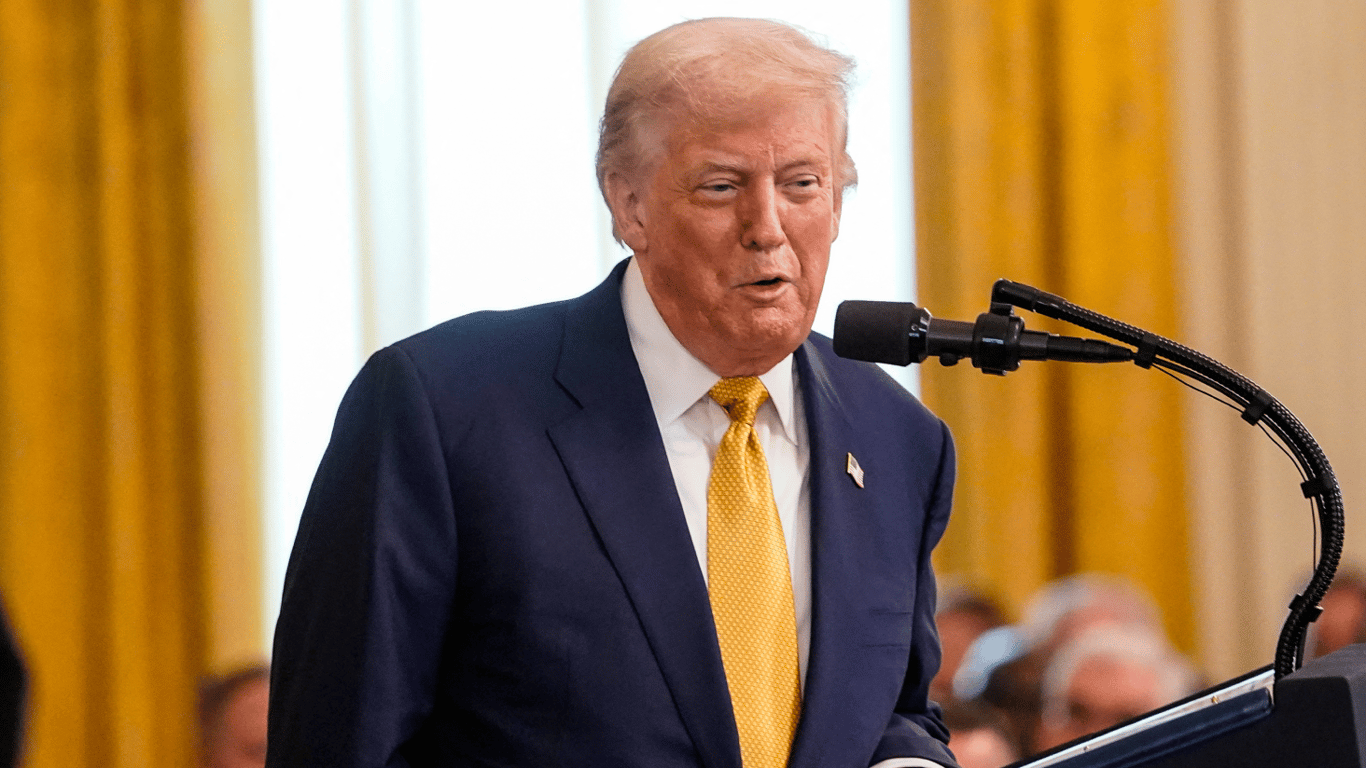 У США виявили таємні документи про звʼязки Трампа та РФ, — ЗМІ