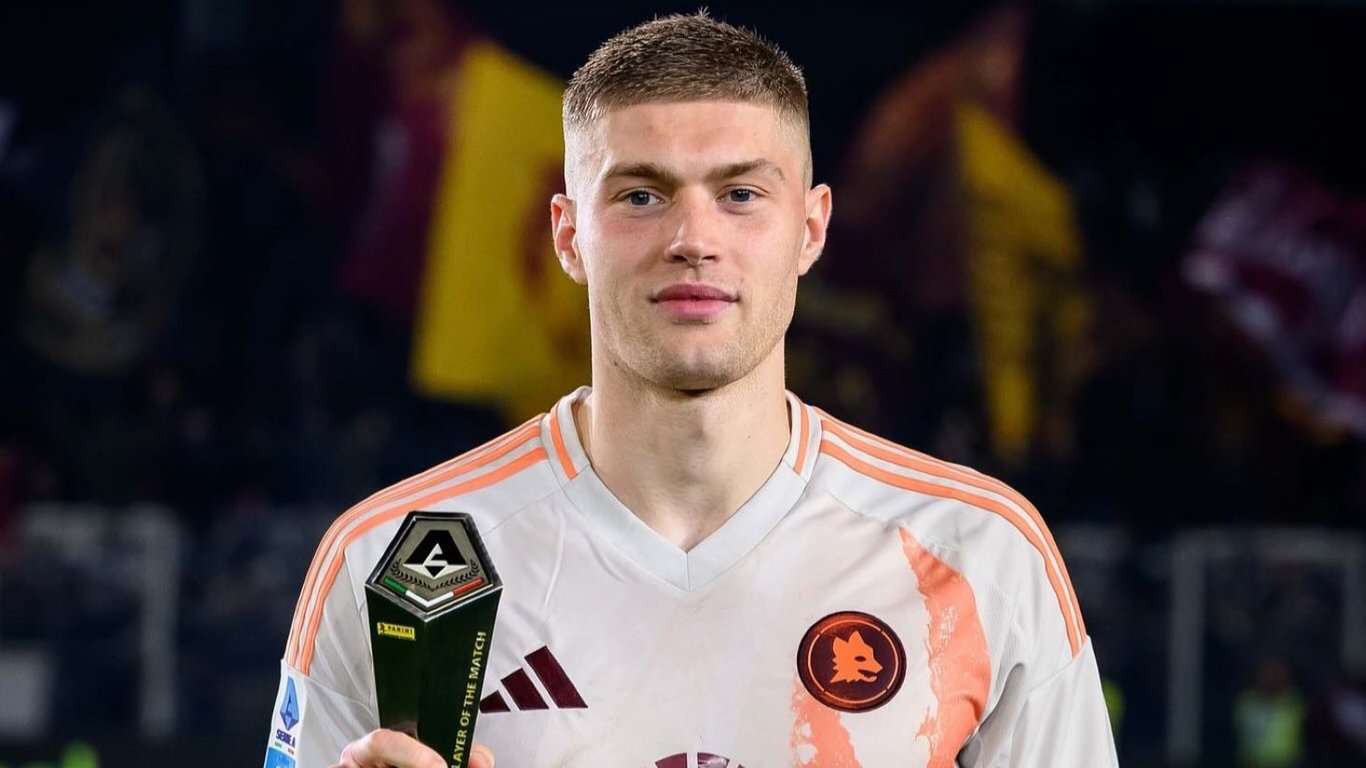 Довбика намагаються продати в клуб, який виграв сім Ліг чемпіонів