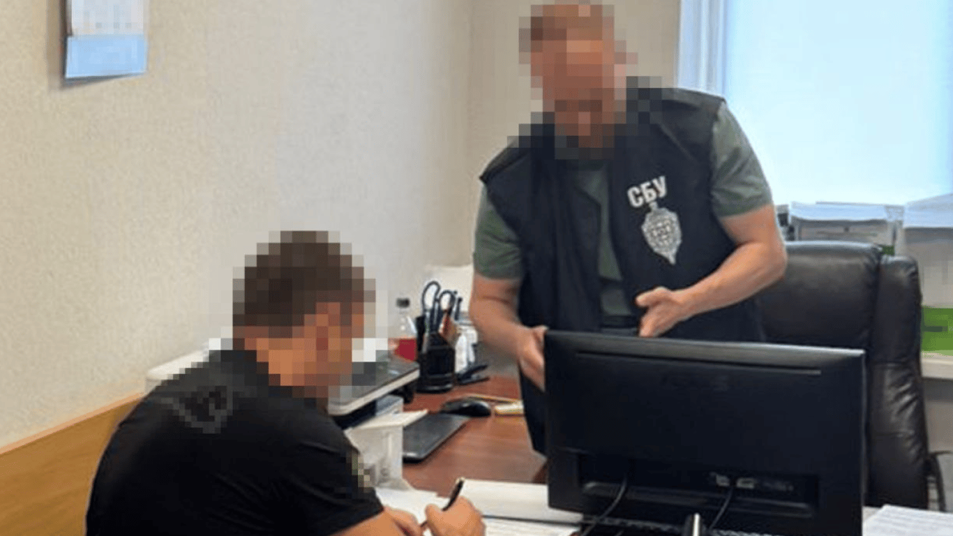 Експосадовець МО розтратив 1 млрд грн на закупівлі їжі для ЗСУ