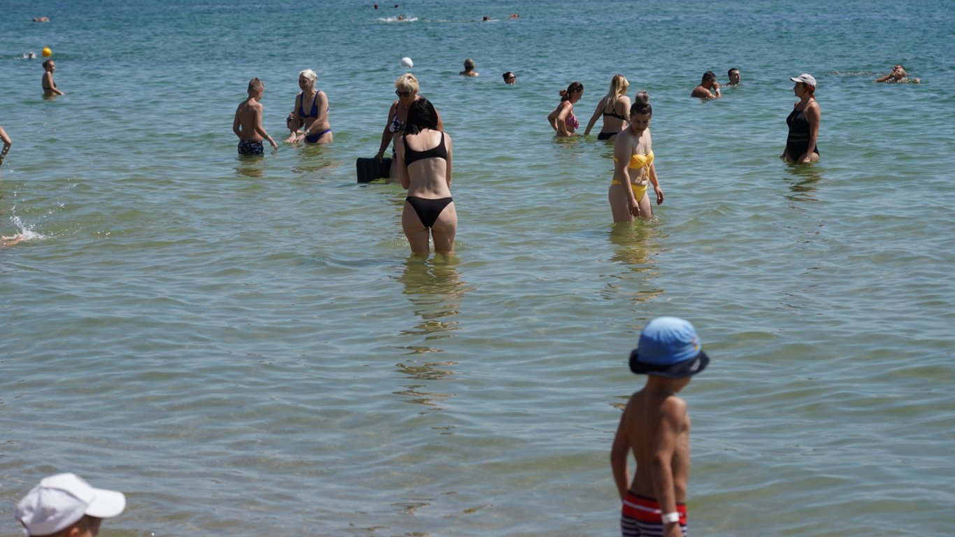 Жаркая Одесса: море прогрелось до +25°С — когда ожидать прохлады