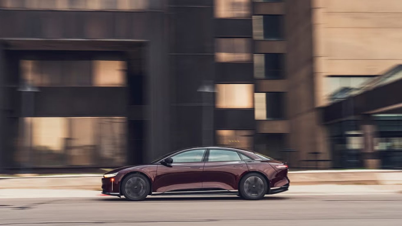 Electric Cars Lose Range at Speed: Car and Driver Test Results