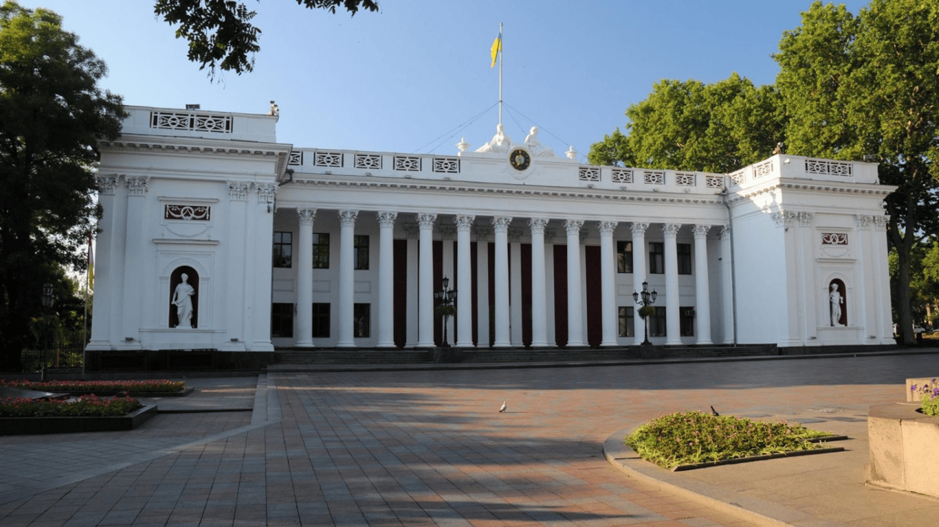 Одеса збільшує штат чиновників: де з’являться нові посади та скільки їх буде