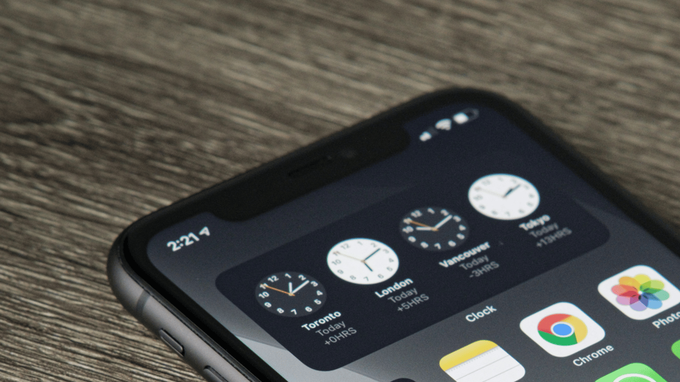 iPhone Shows an Arrow in the Status Bar: What Does It Mean and How to Turn It Off