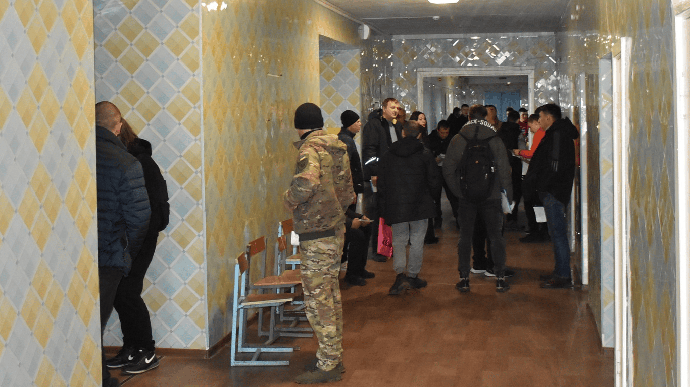 Призывники могут пройти ВЛК без ТЦК: как подать запрос через Резерв+