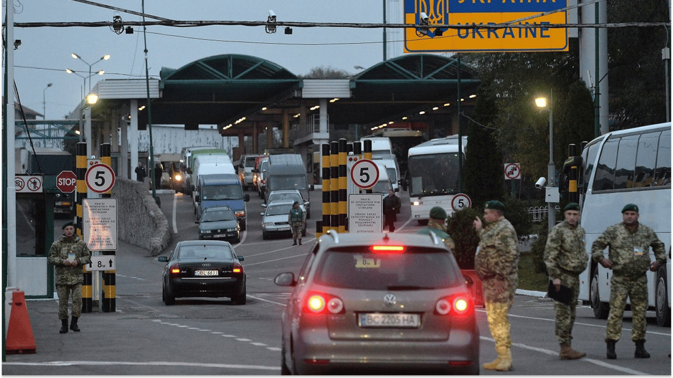 Ukraińcy zostaną ukarani na granicy z Polską: co jest zabronione wwozić w 2025 roku