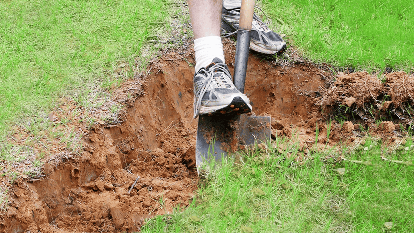 Glin na działce: 5 niespodziewanych sposobów wykorzystania nadmiaru materiału