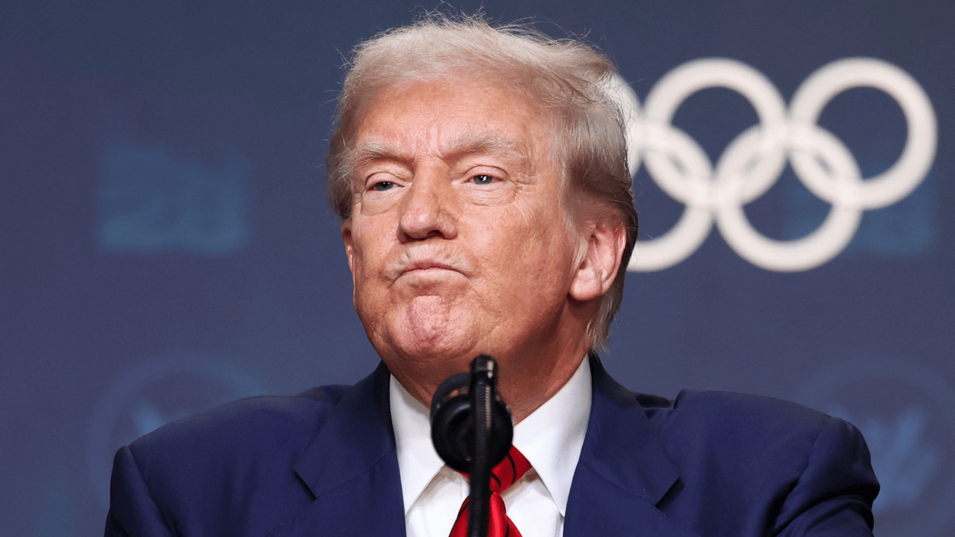 Трамп не виключив 100% мита на країни, які купують російські енергоресурси: що це означає