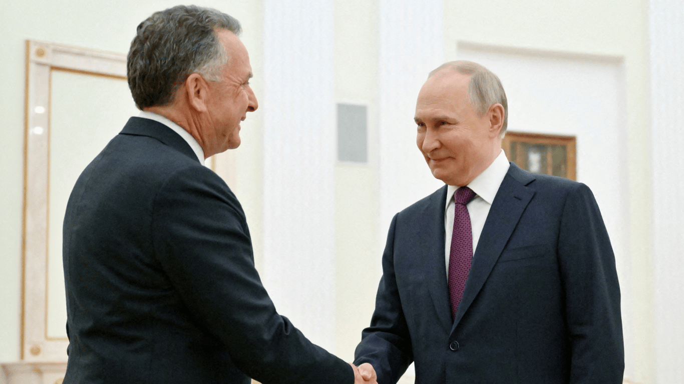Путін зустрівся з представником США у Кремлі: деталі невідомі