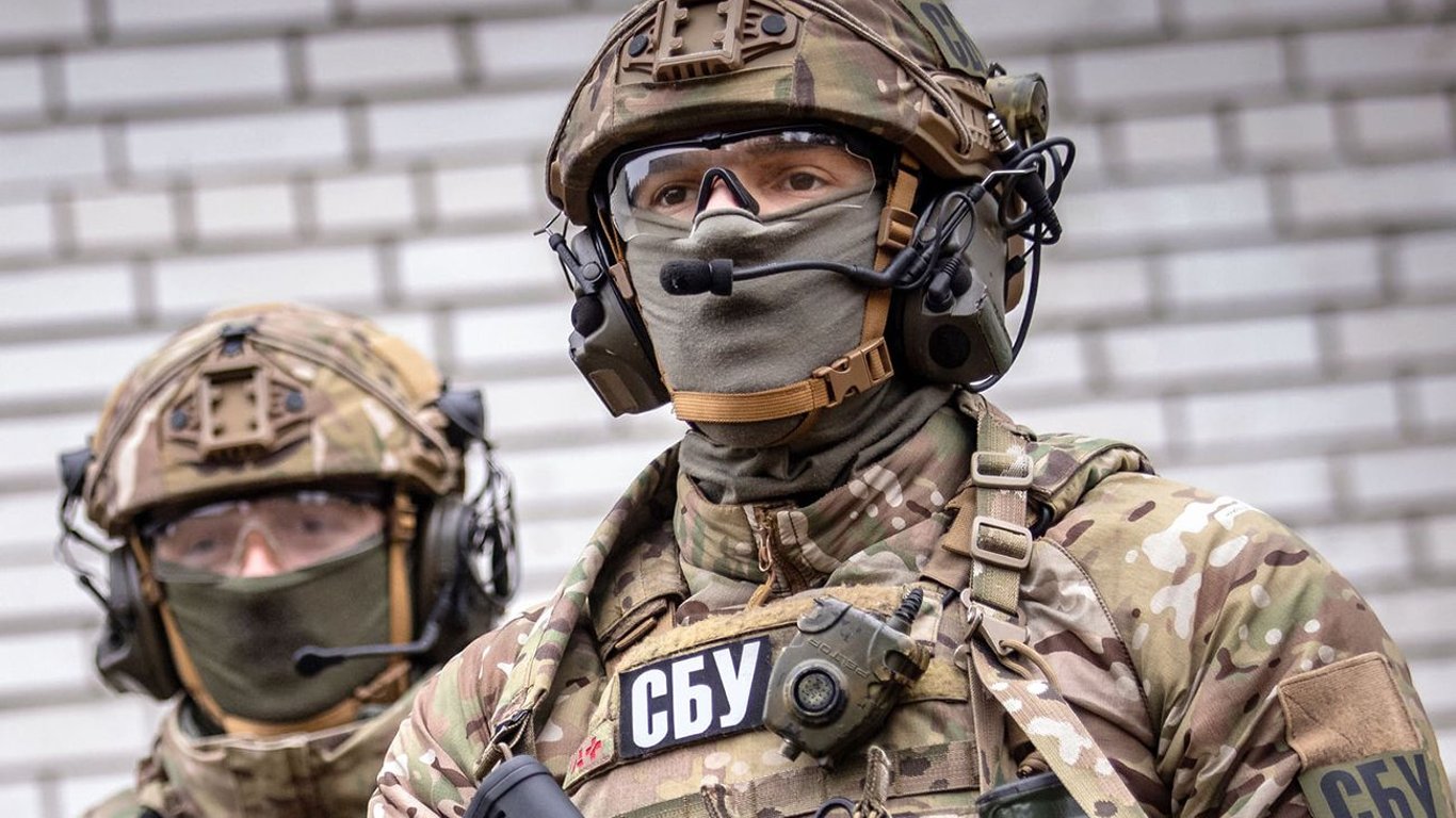 СБУ затримала колаборанта в Миколаєві: він коригував ракетні удари РФ по місту