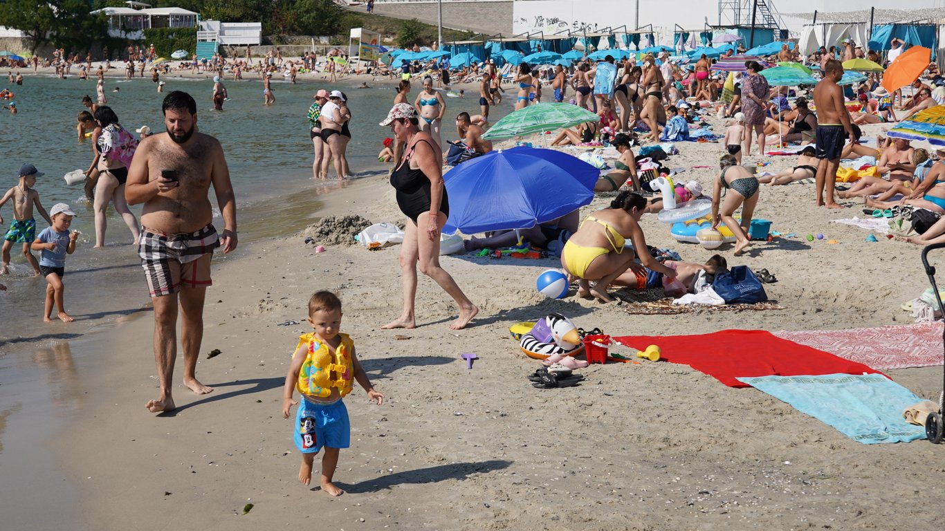 Жаркая Одесса: температура воды в море достигает +24°C — прогноз синоптиков