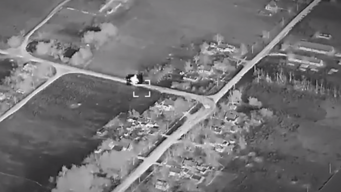 Артан знищив техніку окупантів FPV-дронами: уражені склади й засоби зв’язку