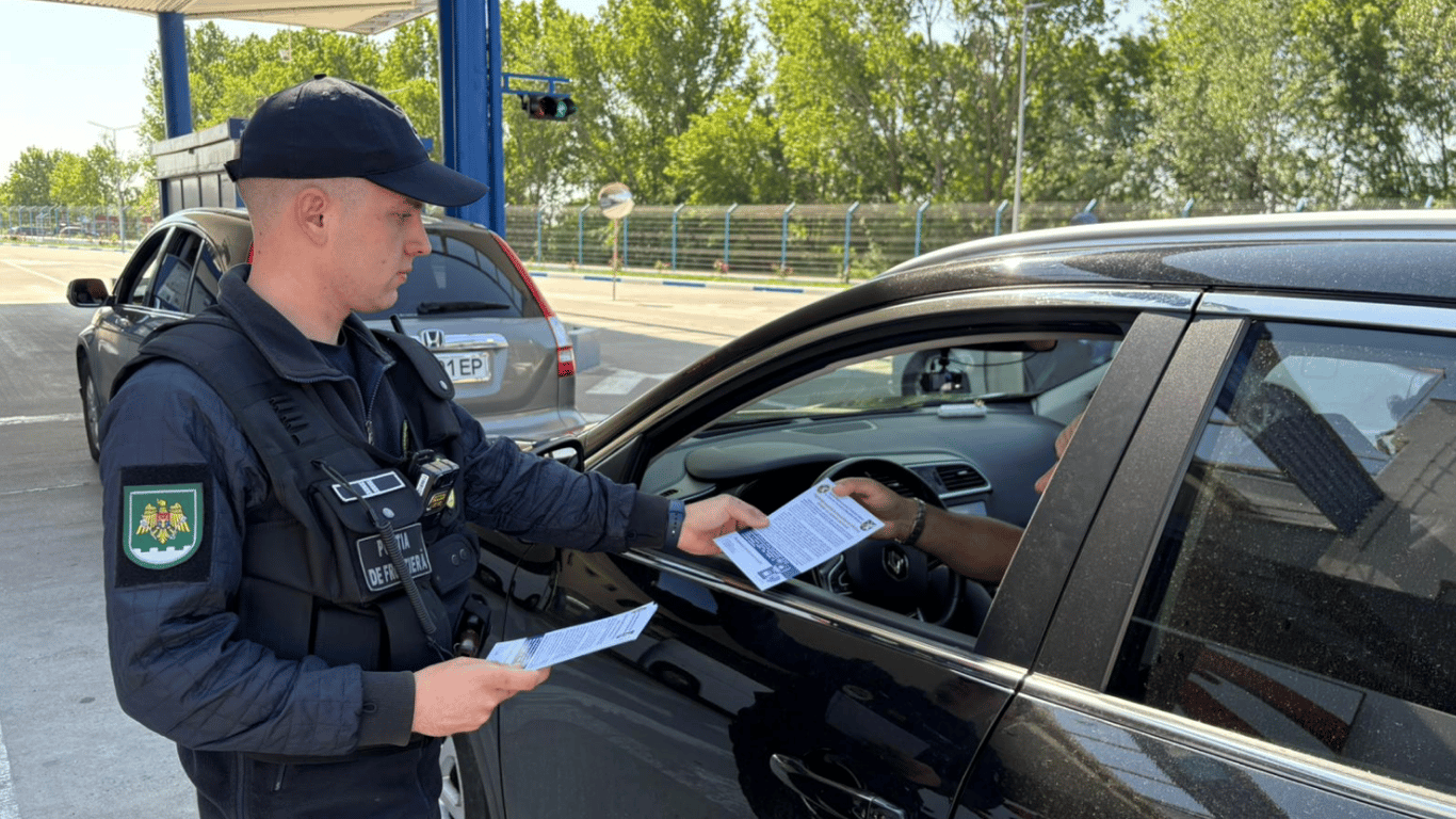 Молдова запровадила новые правила въезда для авто: какие документы обязательны