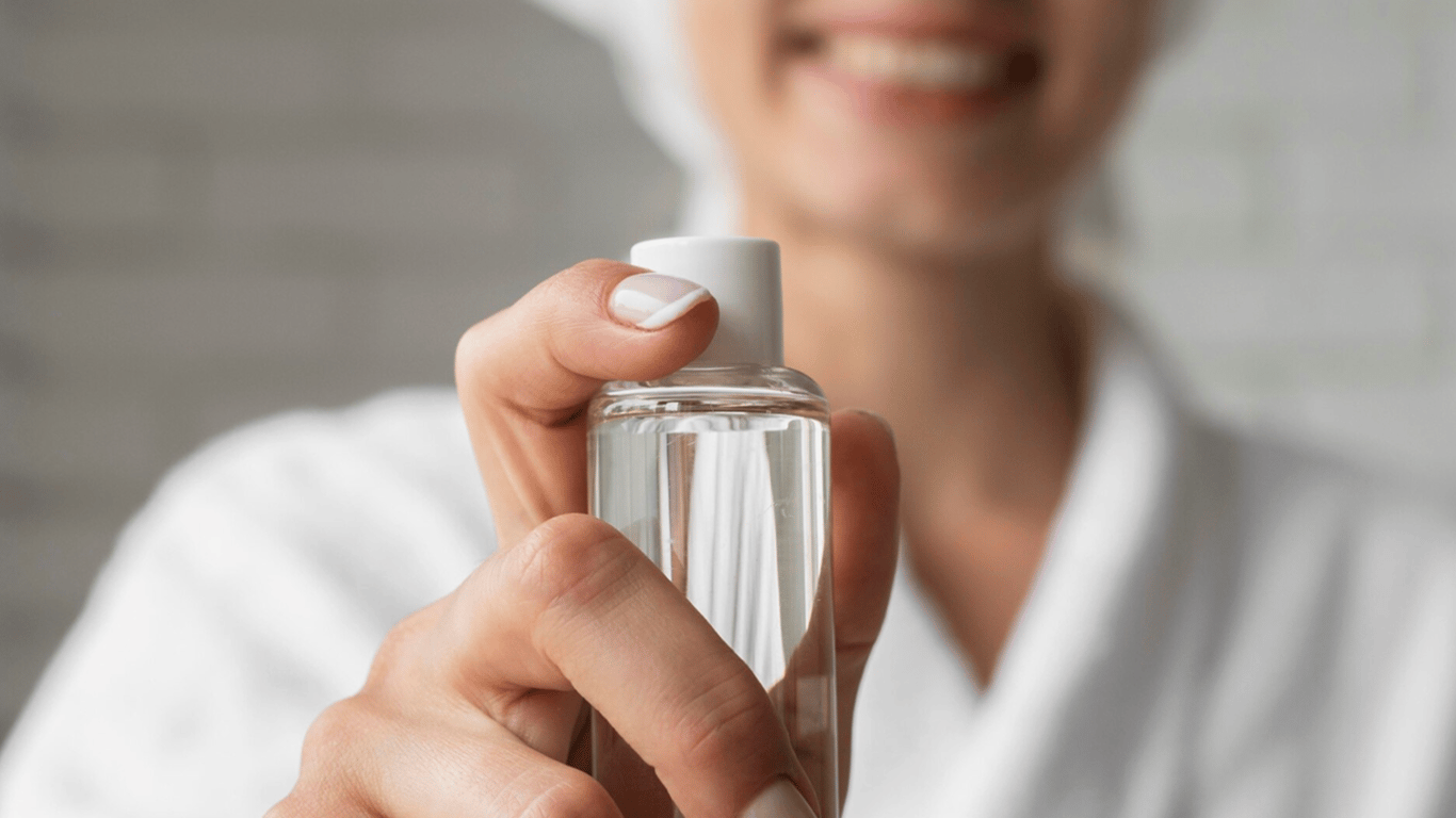 Which perfumes repel men: psychologists named the unsuccessful scents