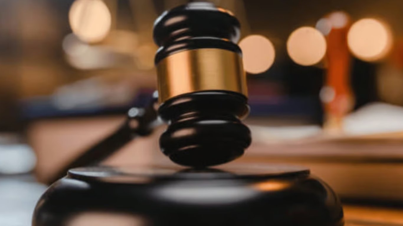 Курсант НАНГУ повинен відшкодувати 1 мільйон гривень: деталі судової справи