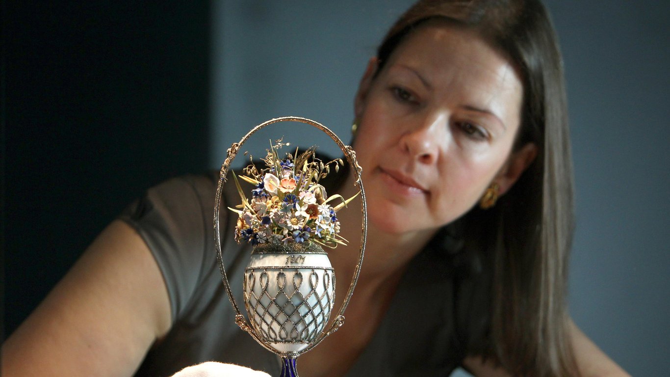 Росіянин купив легендарний бренд Fabergé за 50 млн доларів: що відомо про угоду