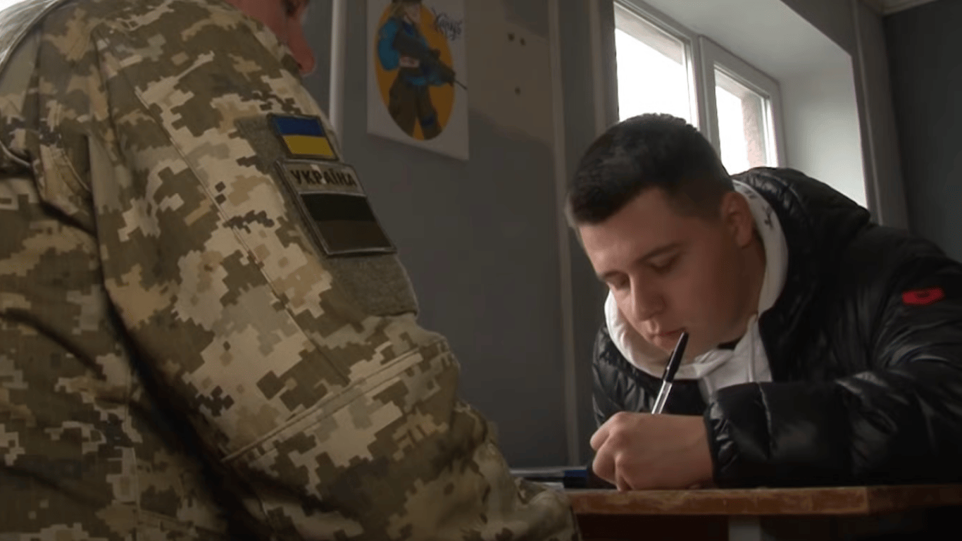 Відстрочку від мобілізації мають розглянути навіть при розшуку: що робити, якщо ТЦК ігнорує заяву