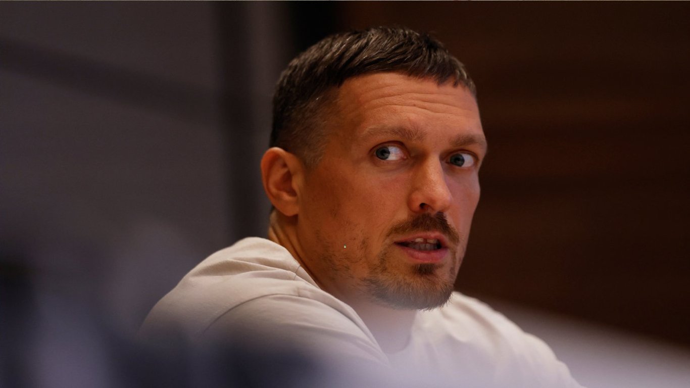 Олександр Усик може втратити титул WBO: хто стане новим чемпіоном