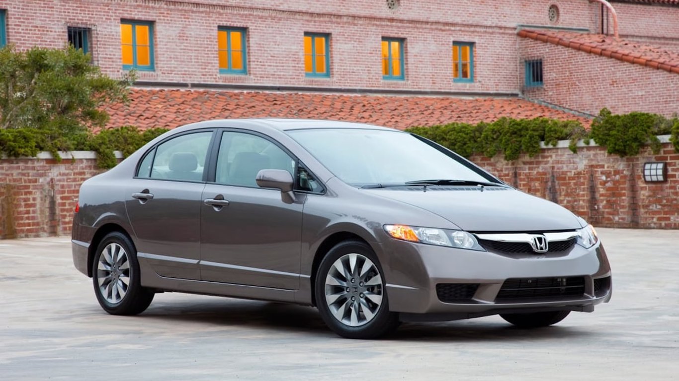 Expert named the 2009 Honda Civic the most reliable: even with a mileage of 400,000 km