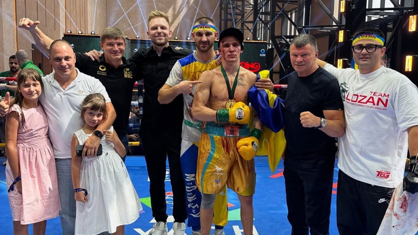 Українець Лозан сенсаційно переміг фаворита на Гран-прі WBC: як це сталося
