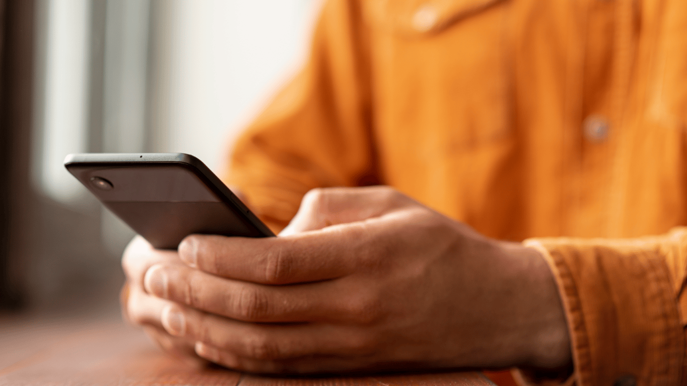 Is your smartphone full? 5 simple ways to free up dozens of GB without deleting photos