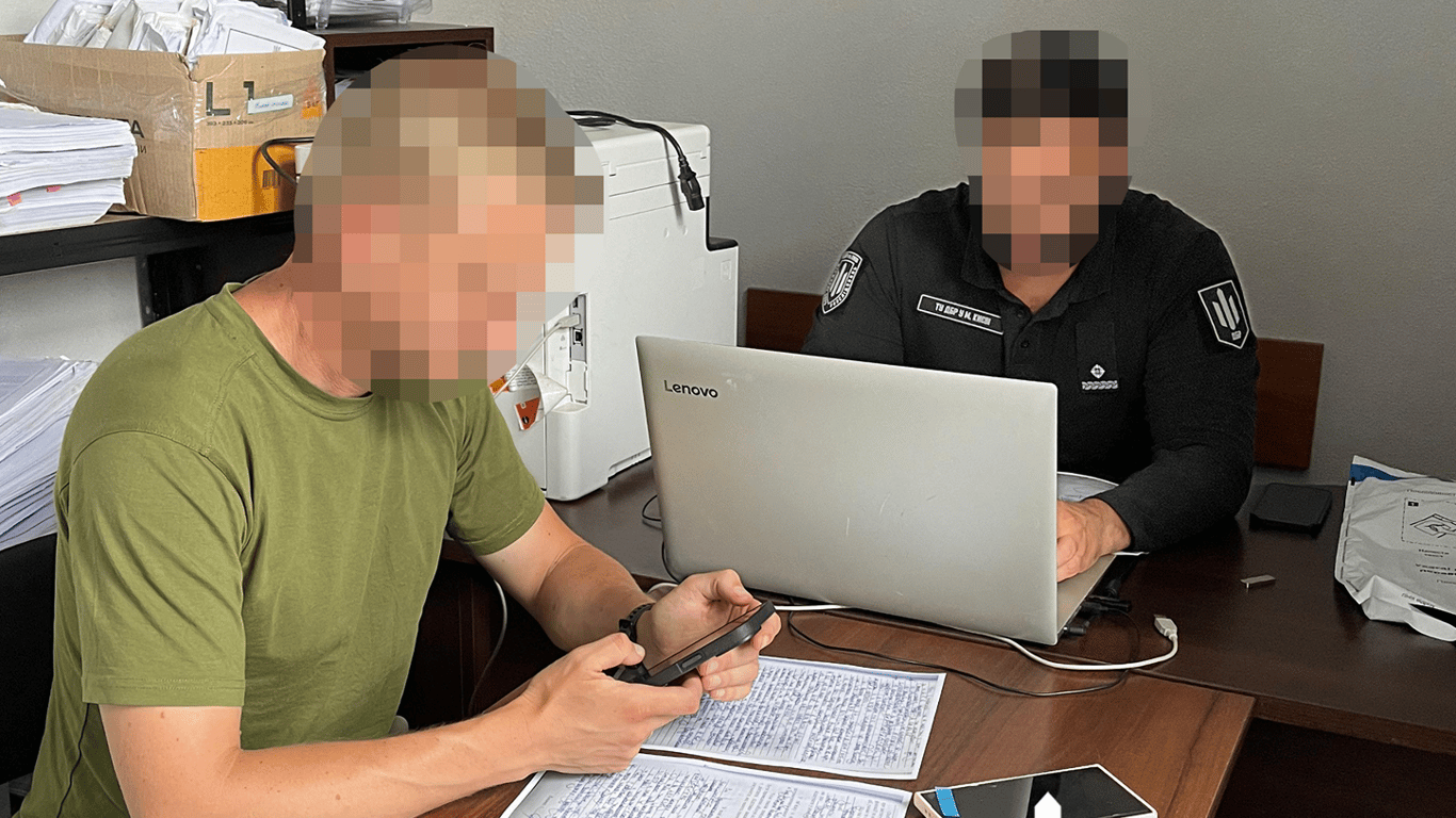 ДБР завершило справу про ухилення від служби: військовому загрожує 10 років