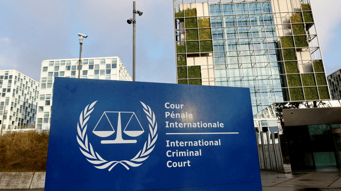 Українські прокурори працюватимуть з МКС: деталі угоди про розслідування воєнних злочинів