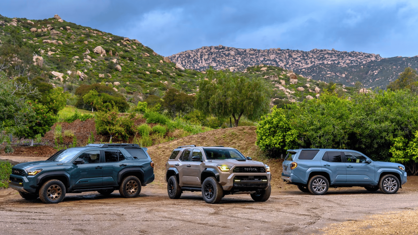 Toyota against the trend: new internal combustion engines with record efficiency