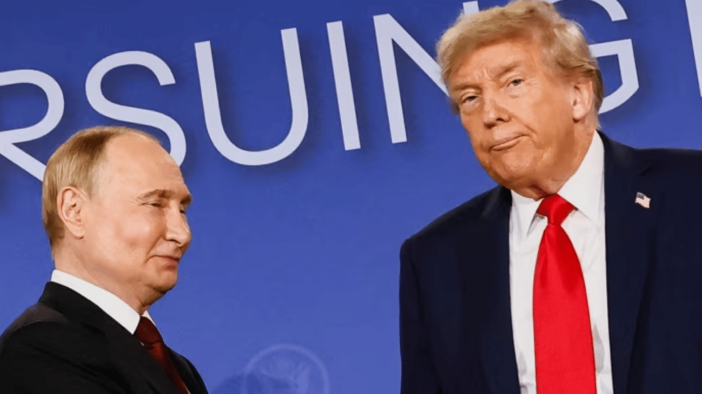 Зеленський не отримав звісток від Трампа після саміту з Путіним: реакція Києва