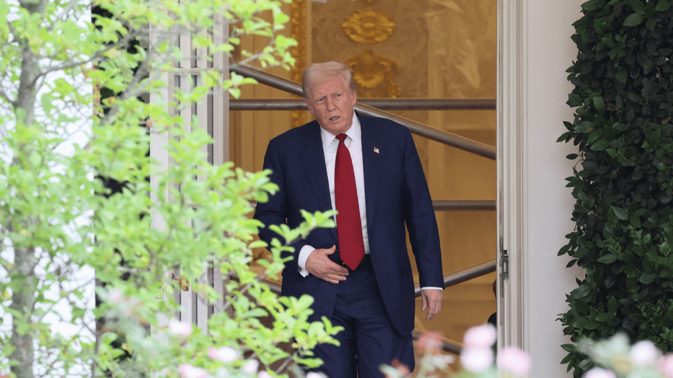 Трамп провів телефонну розмову із Зеленським: про що говорили лідери