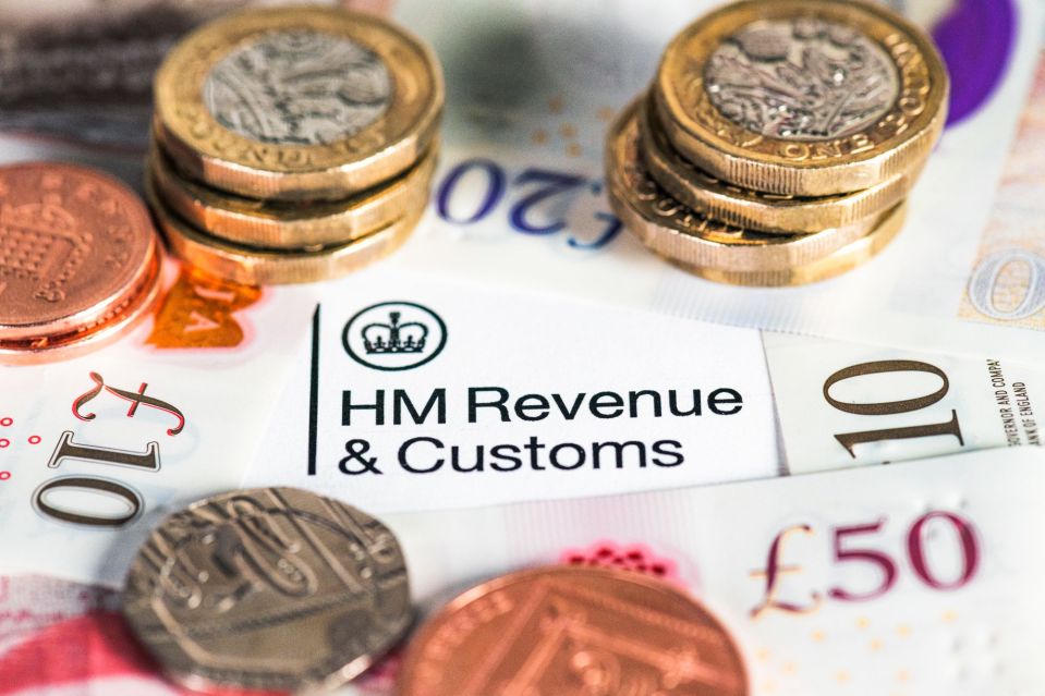 Die britische Steuerbehörde beginnt mit der Abhebung von Schulden von Bankkonten: Wer ist gefährdet?