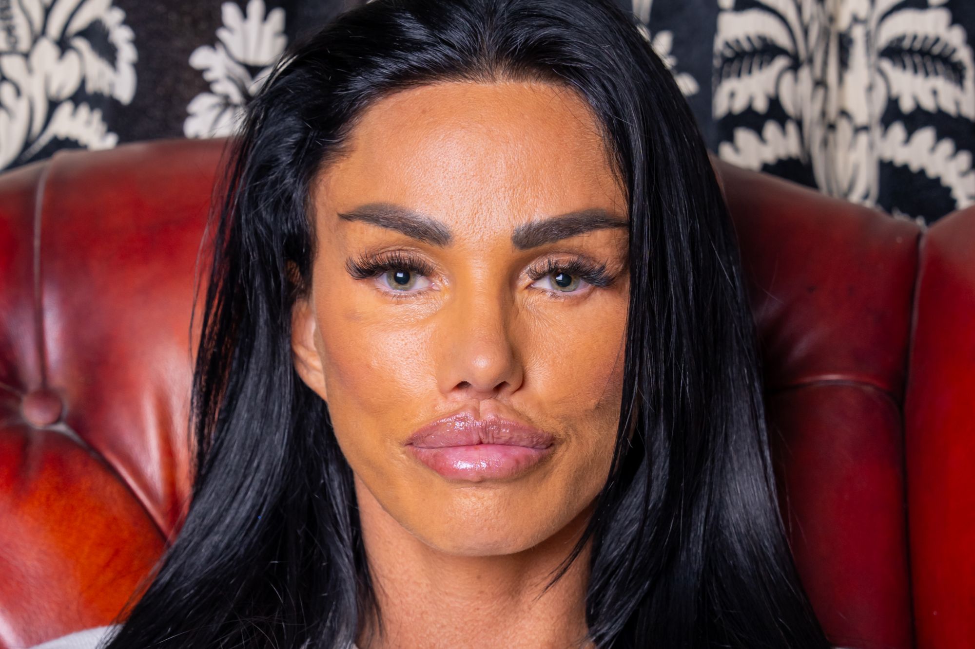 Katie Price oskarżyła prezenterkę telewizyjną o kłamstwo i wykorzystanie: co się stało