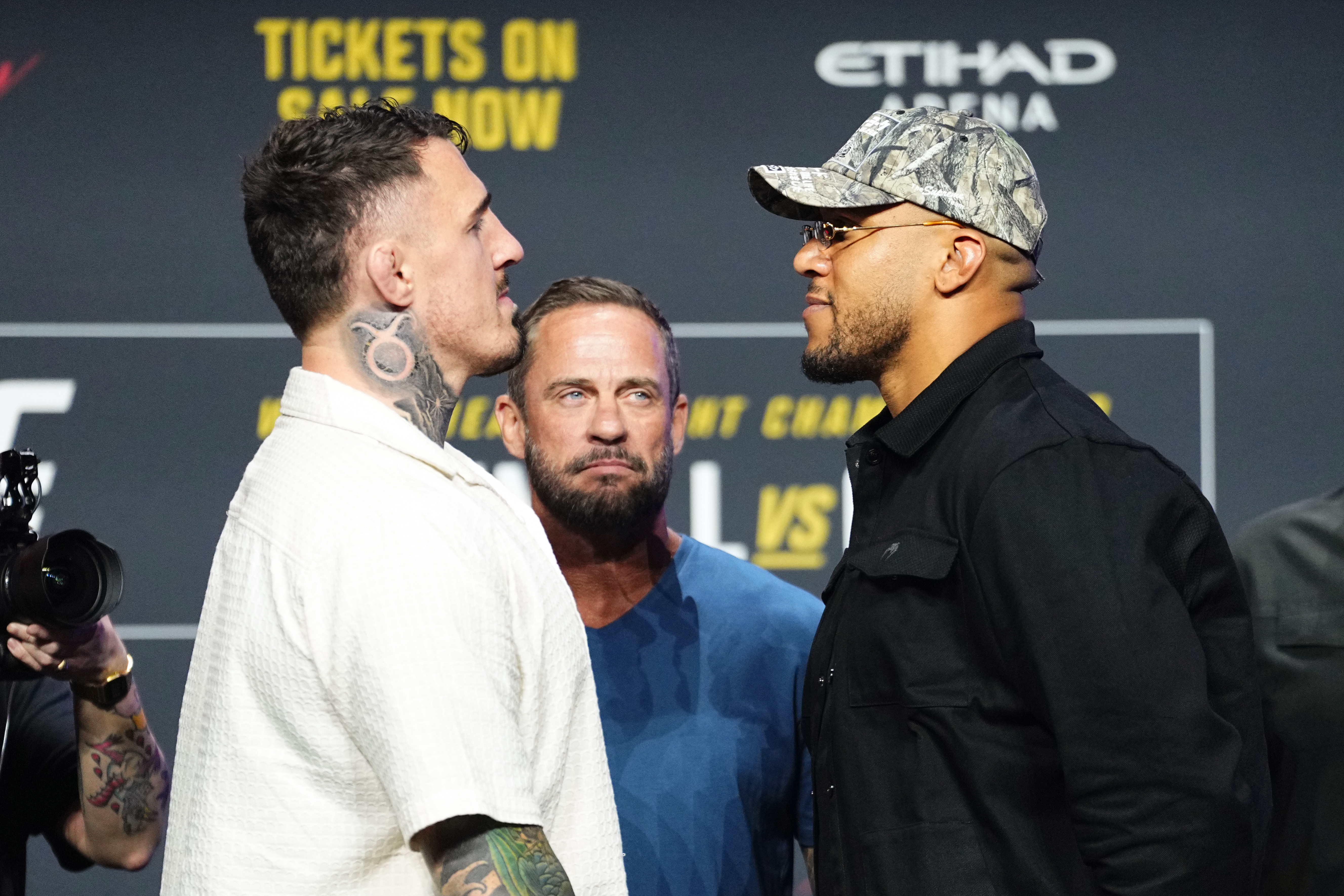 Том Аспінелл захищає титул UFC проти Сириля Гейна: всі деталі бою