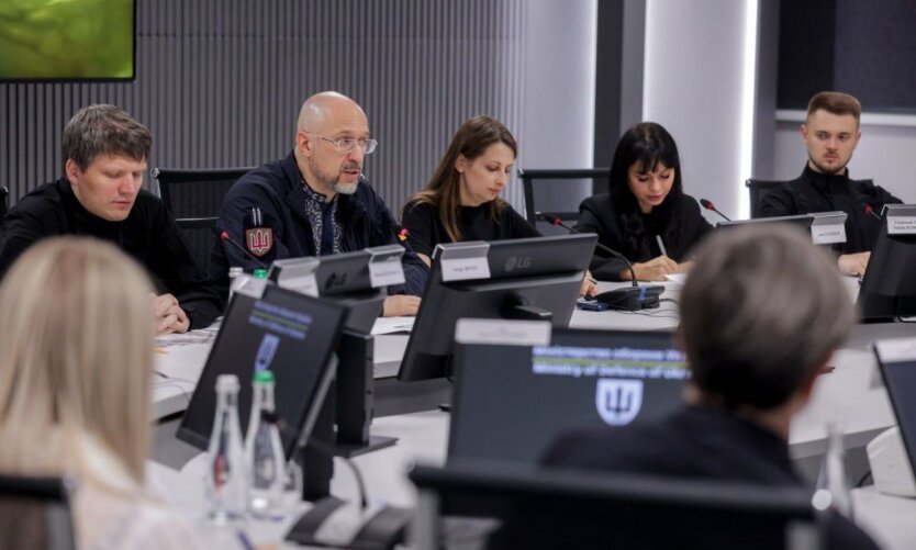 Україна та Данія запускають спільне виробництво зброї: подробиці проєкту