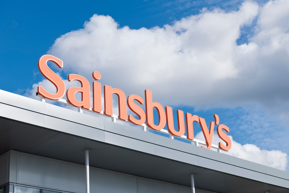 Sainsbury’s різко знизив ціни на шоколад Cadbury: де купити за 97 пенсів