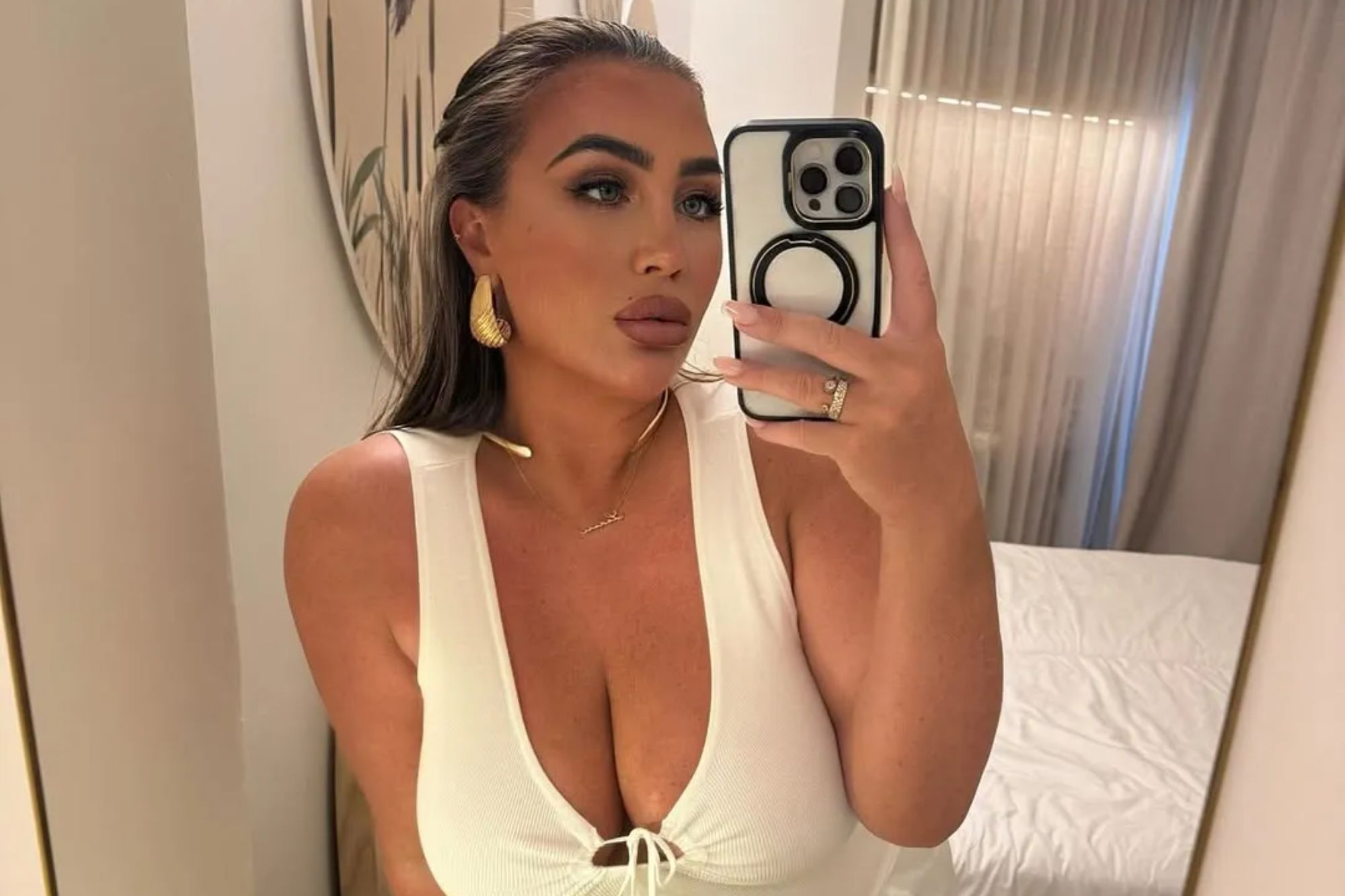 TOWIE star lost 5 kg in a week: the secret - 23-hour fasting