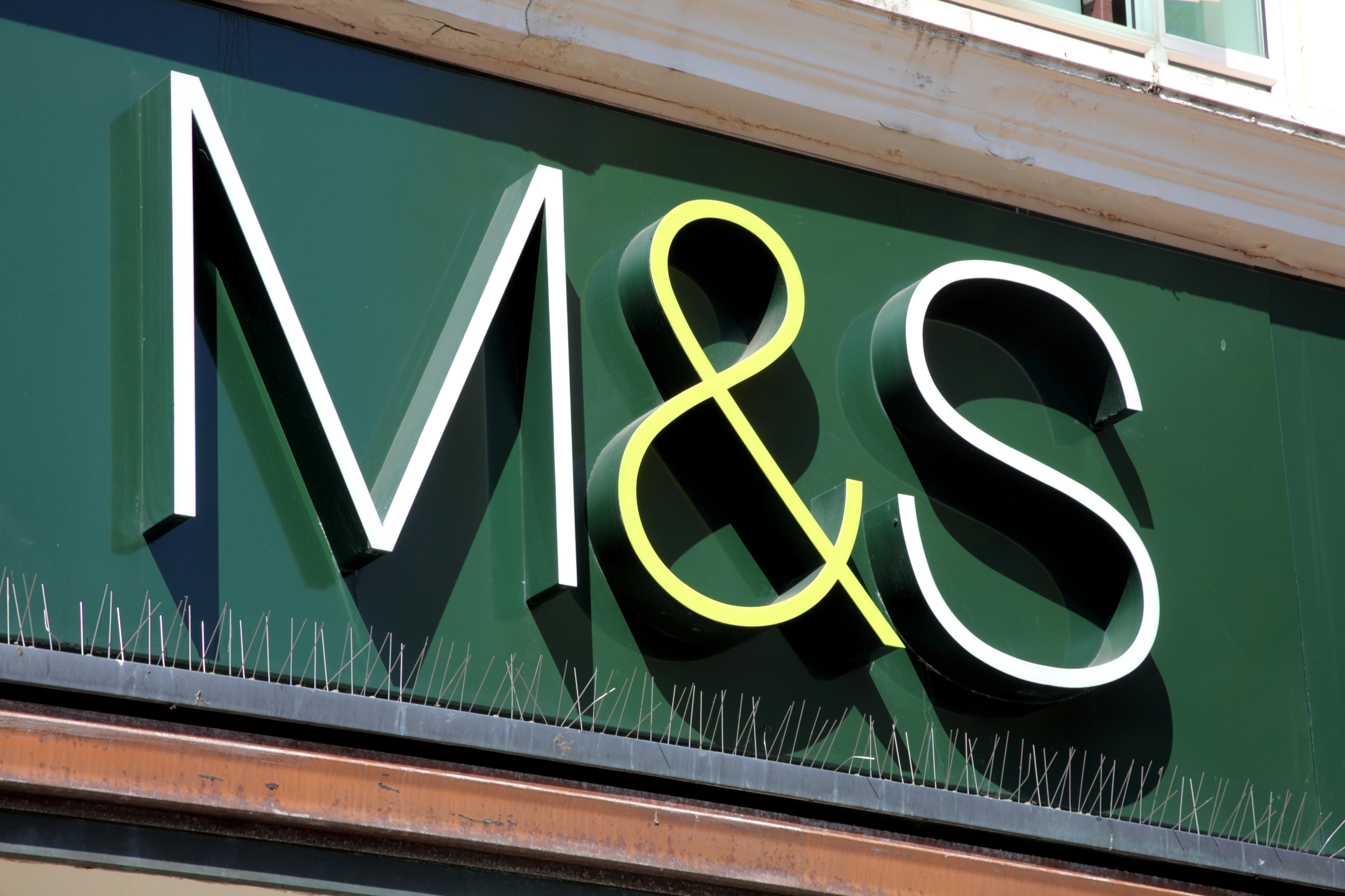 Новая конфета M&S на День влюбленных вызвала ажиотаж: что не так с формой