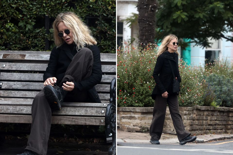 Meg Ryan in London: 90s star was unnoticed on a bench