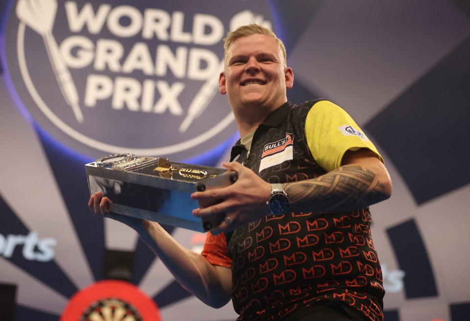 Стартує World Grand Prix з дартсу: як дивитися та хто фаворит