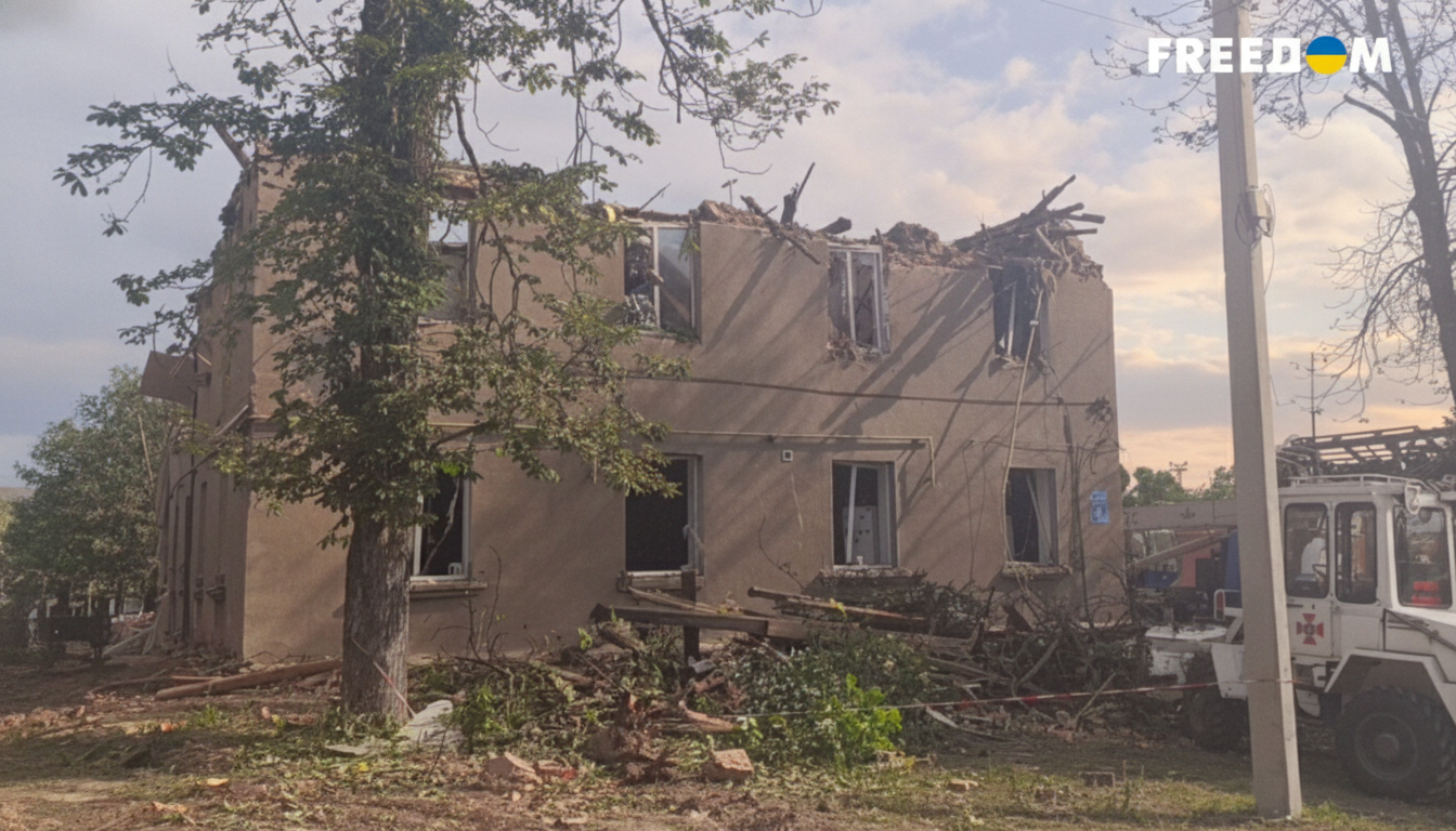 Airstrike on Kharkiv by Russian Forces Kills One, Injures Nine Including Children
