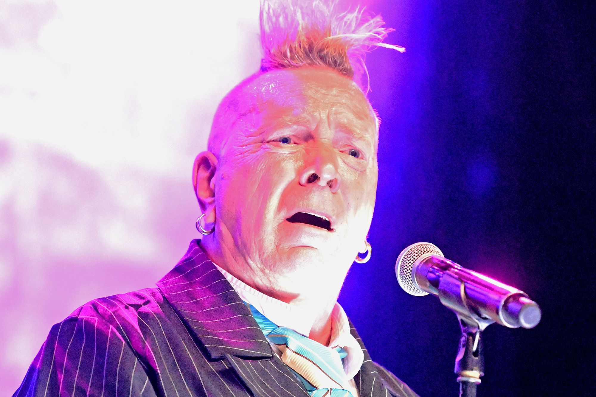 John Lydon accuses Chrissie Hynde of betrayal: what caused the scandal