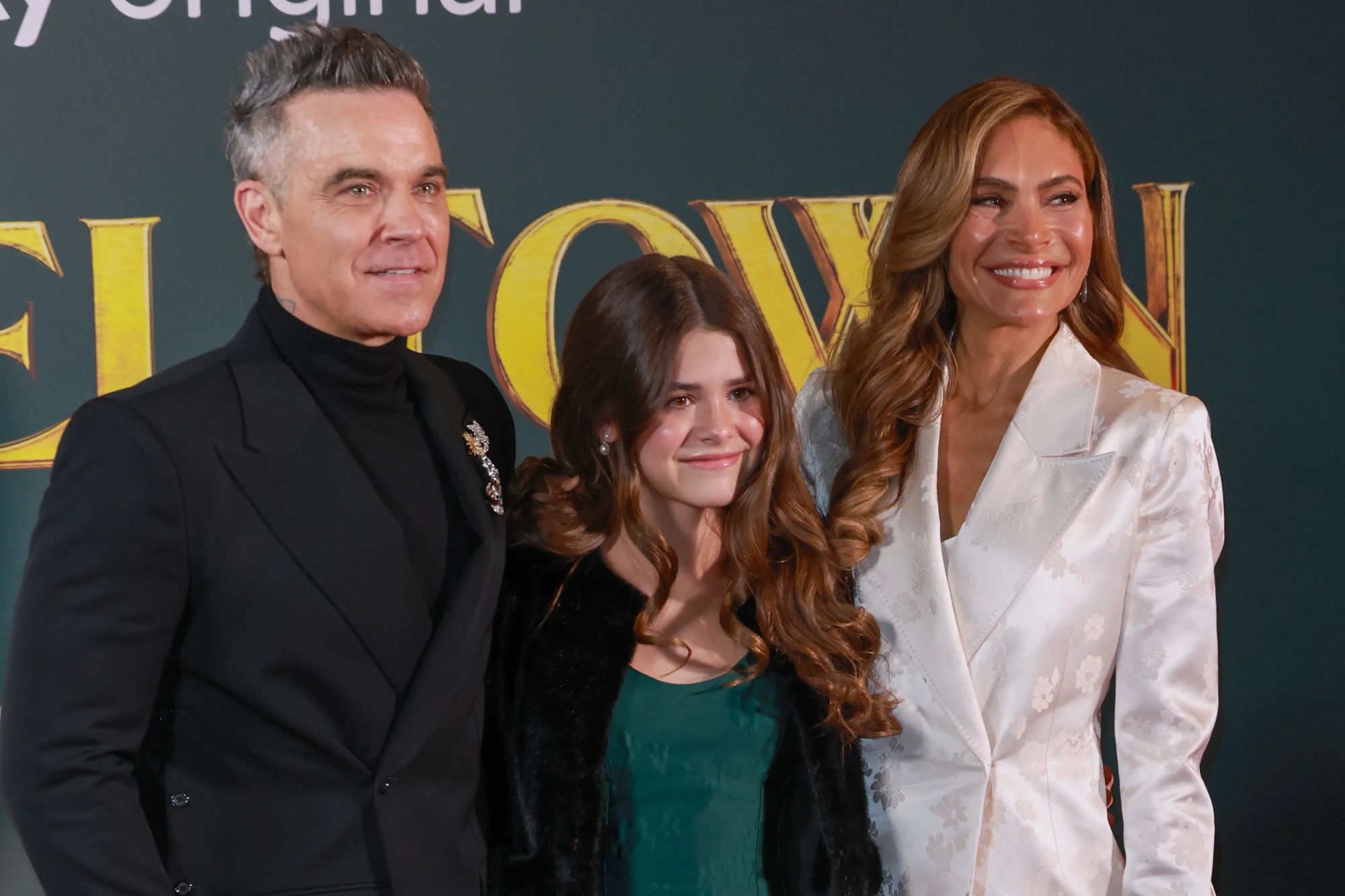 Robbie Williams introduced his daughter Teddy at the premiere of her Hollywood debut