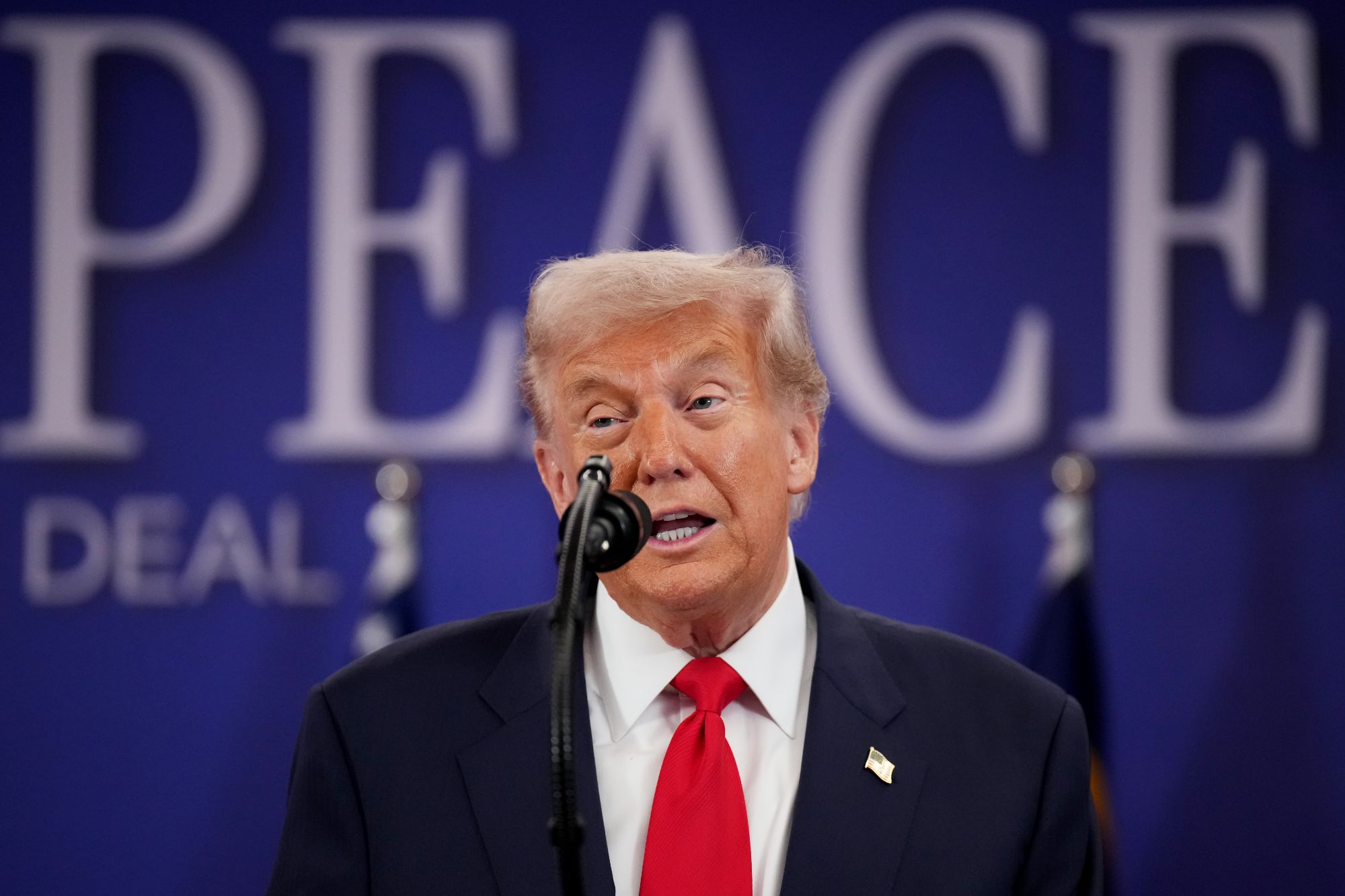 Трамп відмовляється від зустрічі з Путіним: назвав причину