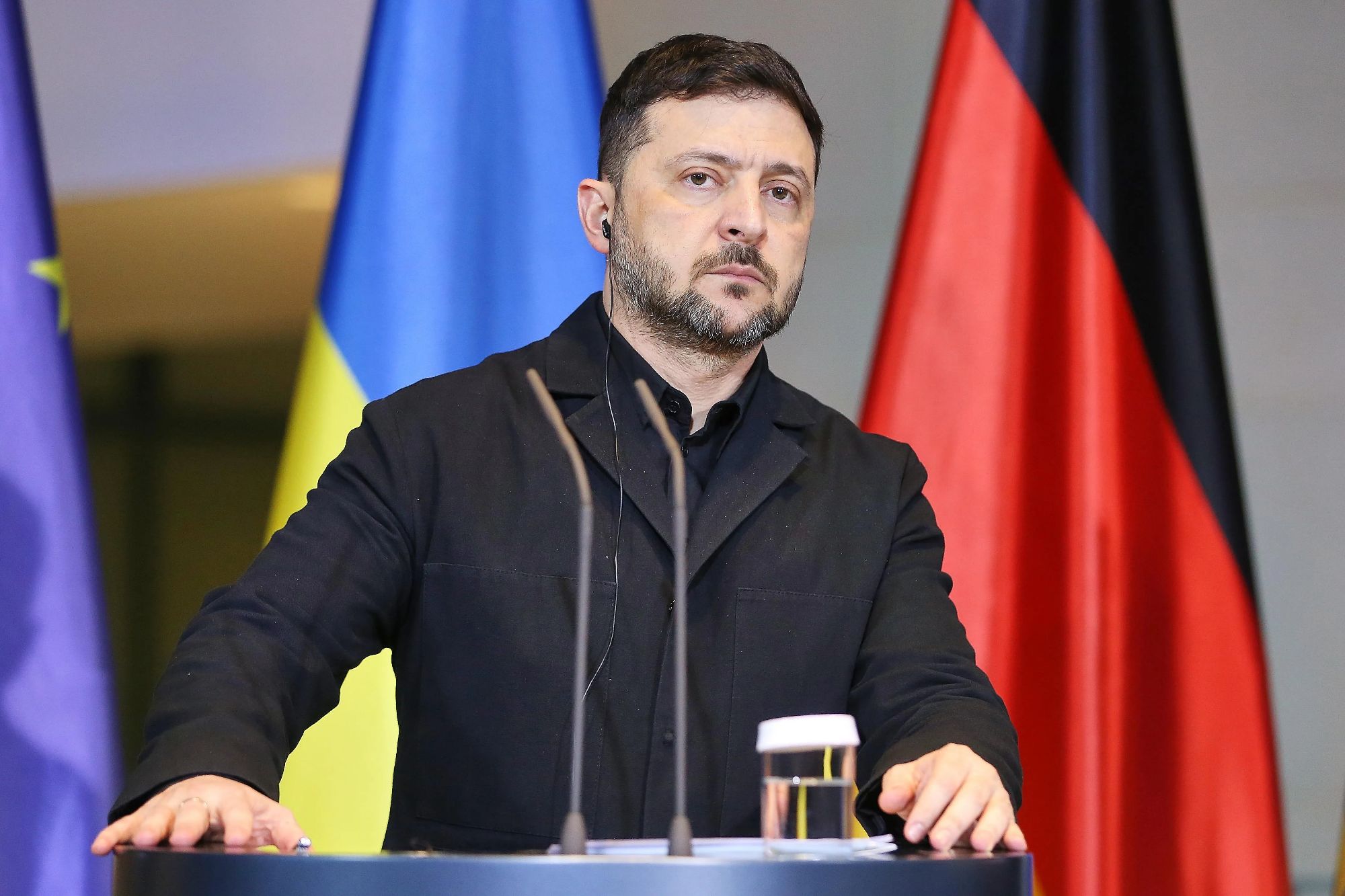 Зеленський відкинув перемир'я на Різдво: нові деталі мирних переговорів