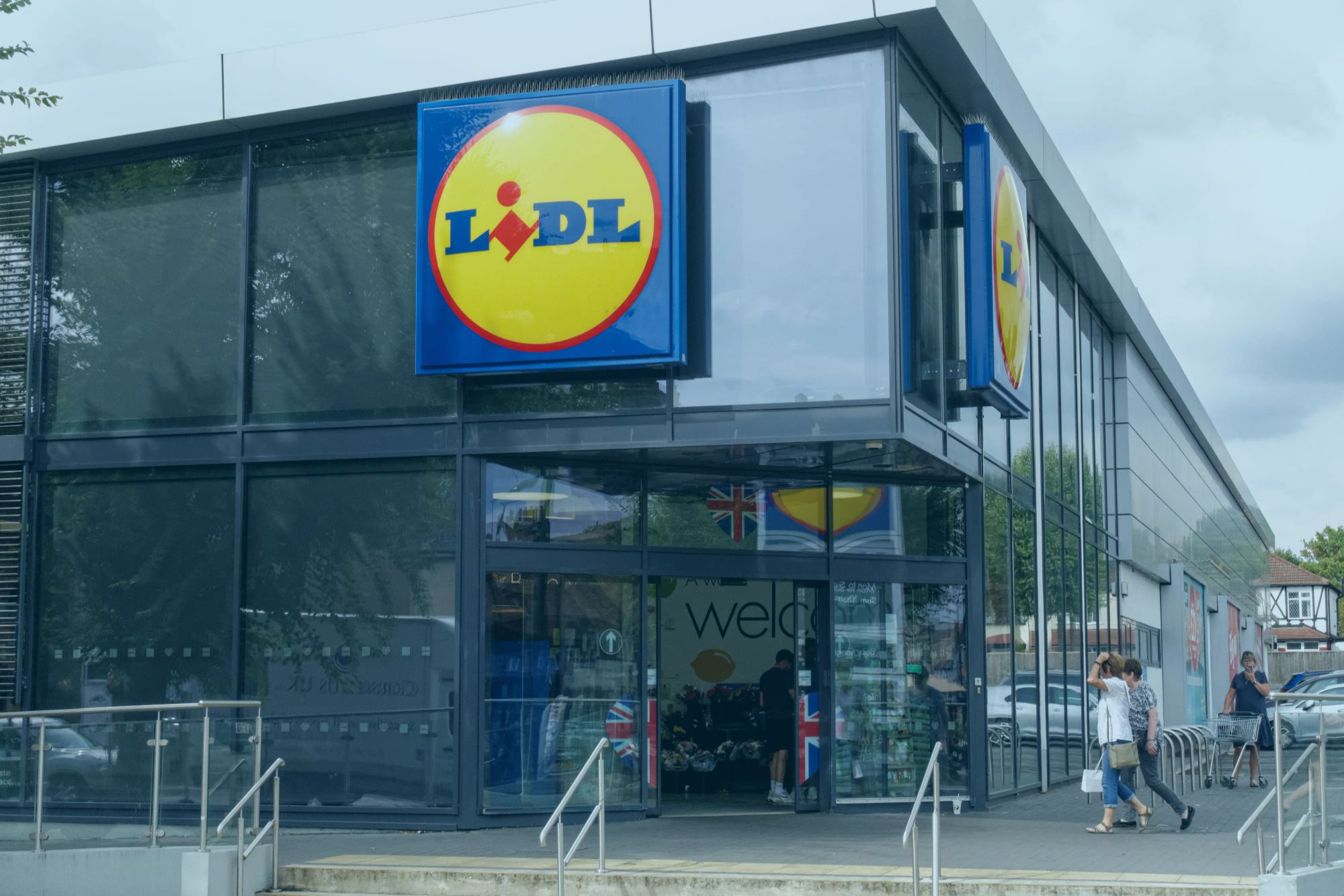 Электрический обогреватель из Lidl за 3 копейки в час: как он работает