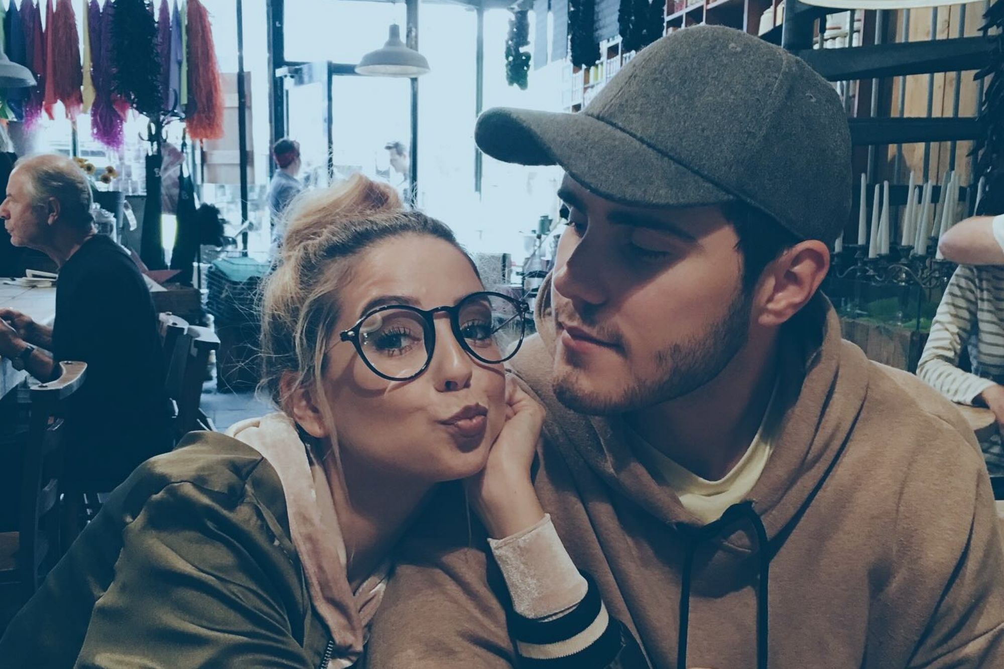 Revealing the Truth About Zoe Sugg and Alfie Deyes: Why the Couple Refused to Participate in a Documentary Film
