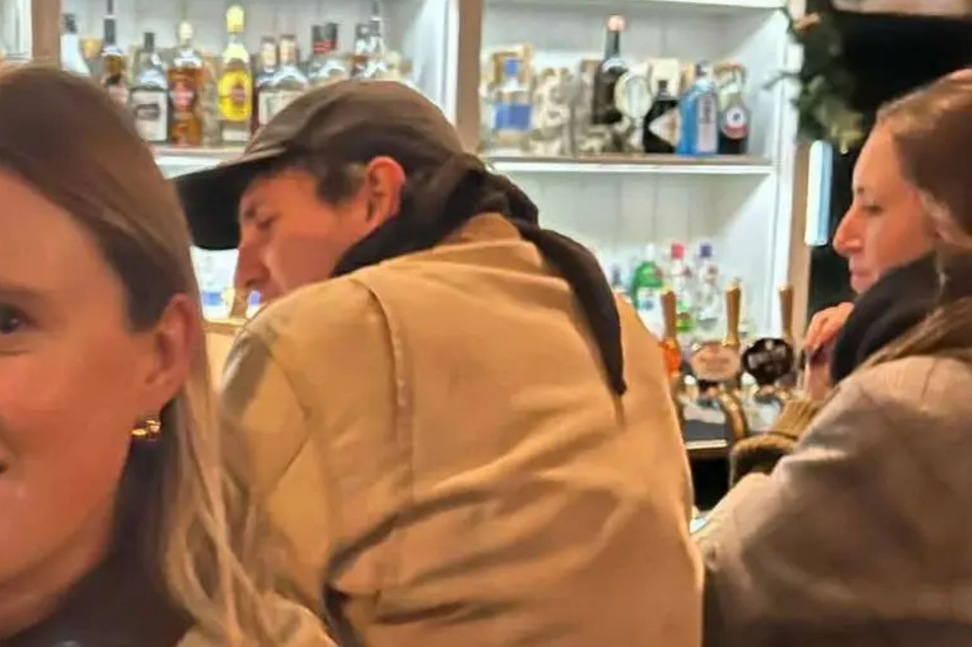Paul Mescal Secretly Visited a Pub in London with His Star Girlfriend